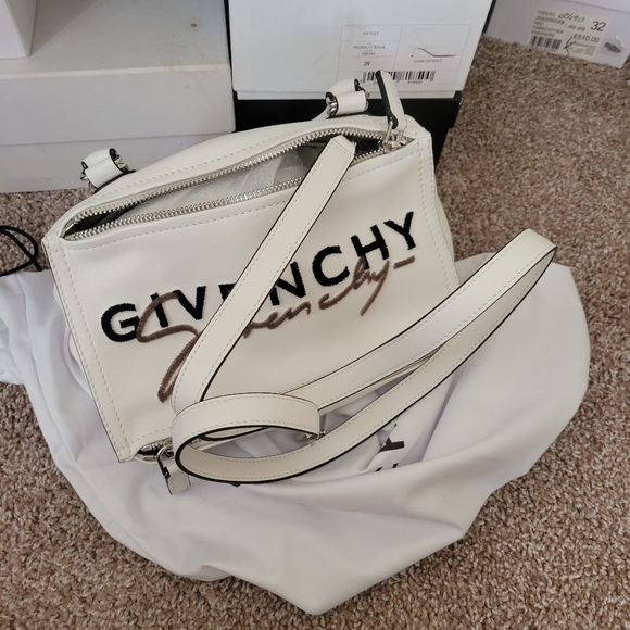 Bag - Picture 3 of 3